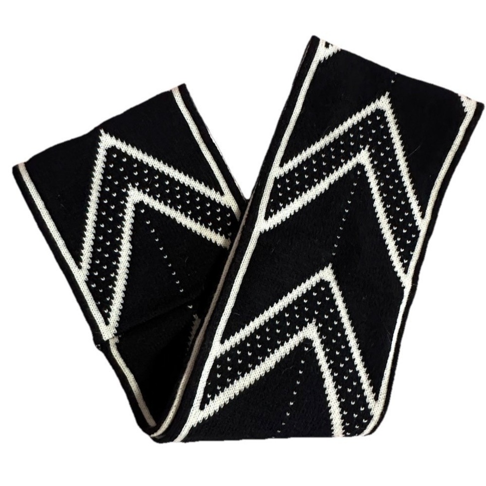 Black And White Infiniti Scarf